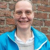 Margot van der Meer (1976)